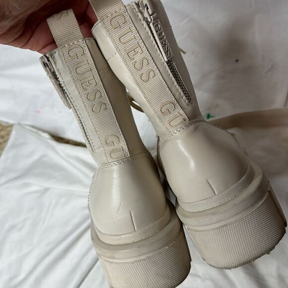 Guess Gwfornia Chunky Ivory Combat Boots. Size 9. - Picture 7 of 12